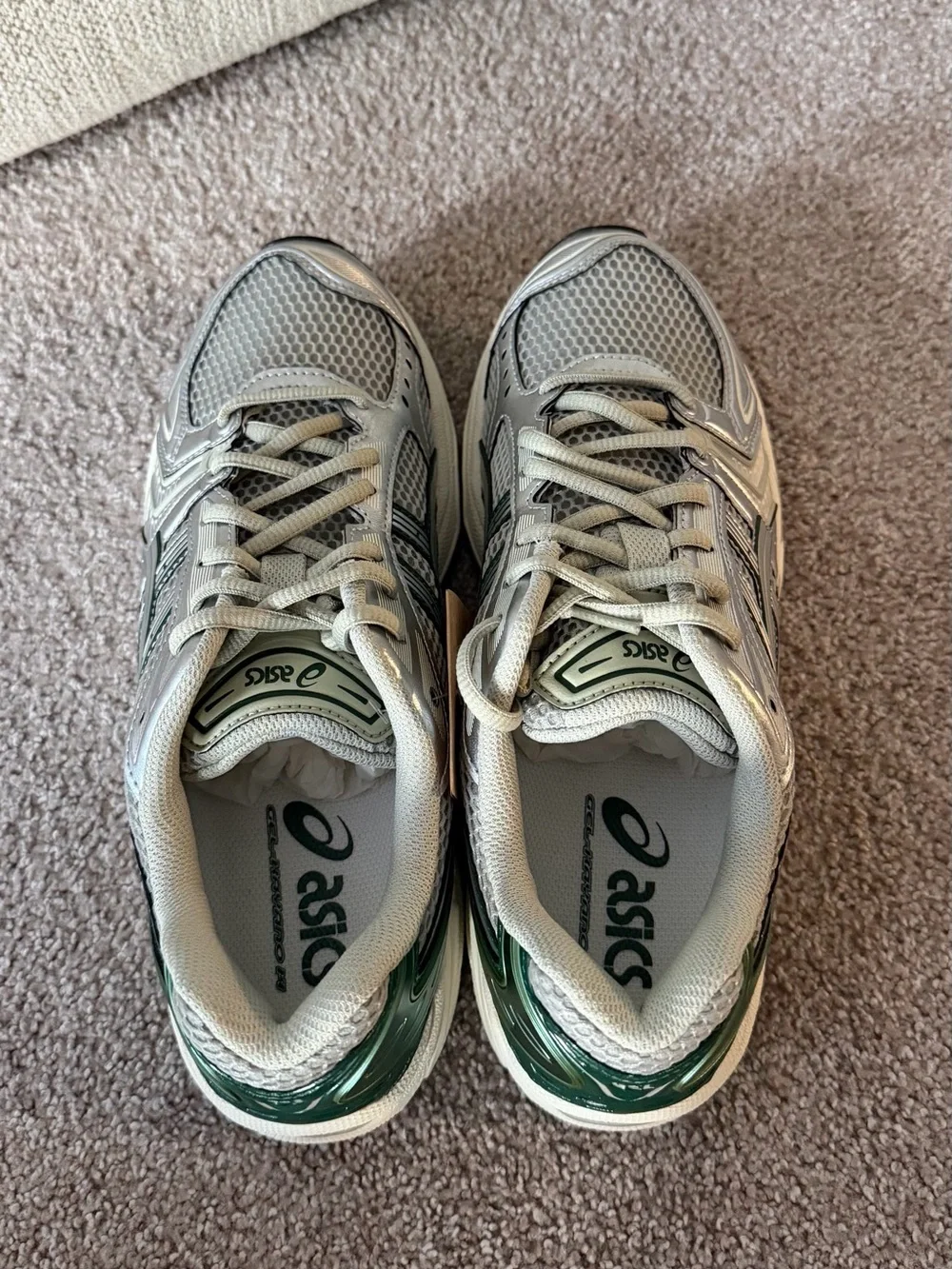 ASICS Gel-Kayano 14